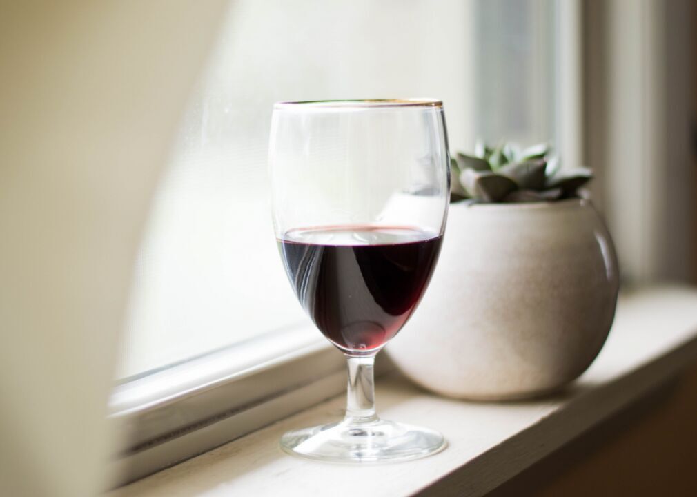 How the coronavirus has affected alcohol use in adults